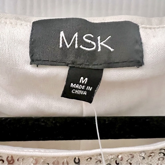 Silver Sequin Dress Short Sleeve. NWT medium - Picture 10 of 10